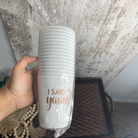 NIB 16 “i said yaaas” ring (wedding) plastic cups - Picture 4 of 4